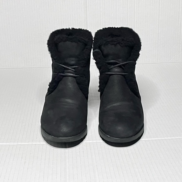 UGG Jeovana Wedge Bootie - Picture 7 of 11